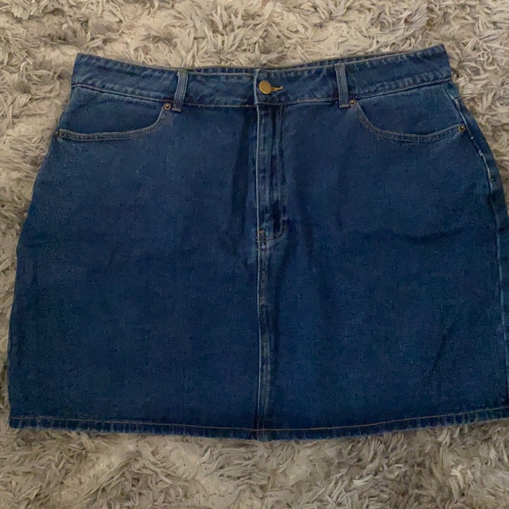 Plus size denim mini skirt
